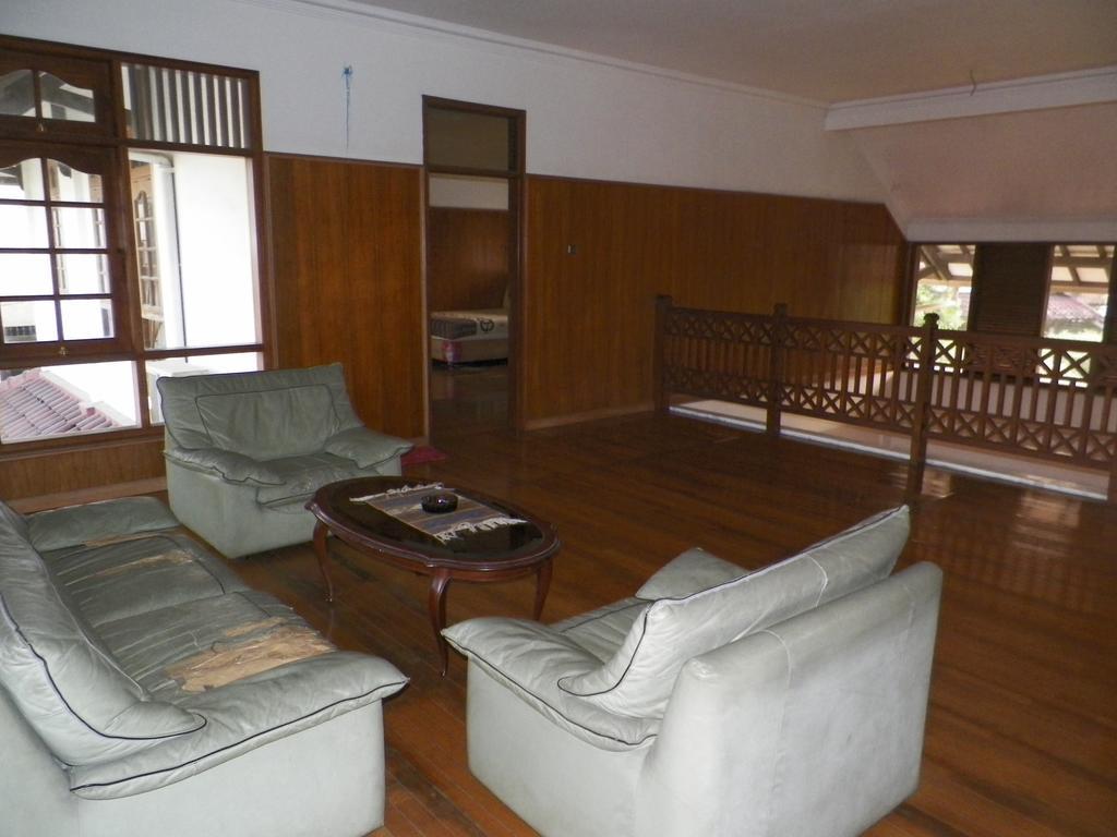 Rumah Utama Guest House Yogyakarta Phòng bức ảnh